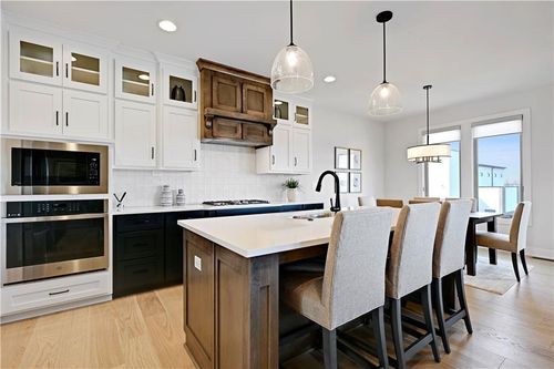 13022 S Constance St, Olathe, KS, 66062-5833 | Card Image