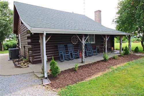 137 Whitaker Rd, Milton, KY, 40045-1507 | Card Image