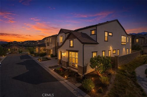 1090 Viejo Hills, Lake Forest, CA, 92610 | Card Image