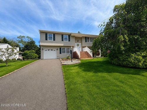 108 Lonny Ct, Toms River, NJ, 08753-5224 | Card Image