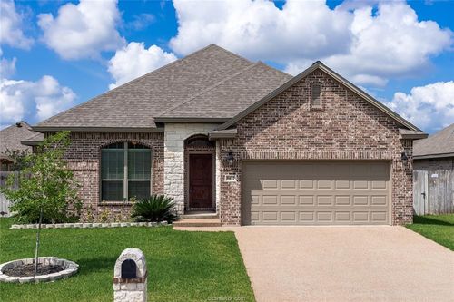 8412 Alison Ave, College Station, TX, 77845-5504 | Card Image
