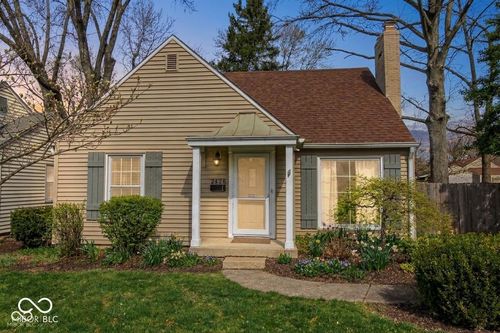 2428 Mcleay Dr, Indianapolis, IN, 46220-5812 | Card Image