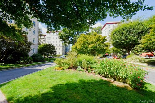 apt-4b-4 Park Ln, Mount Vernon, NY, 10552-3457 | Card Image