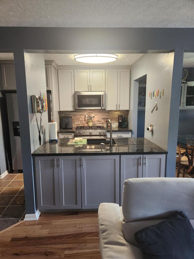 412 Alexander Ave, Condo with 3 bedrooms, 3 bathrooms and null parking in Church Hill TN | Image 5