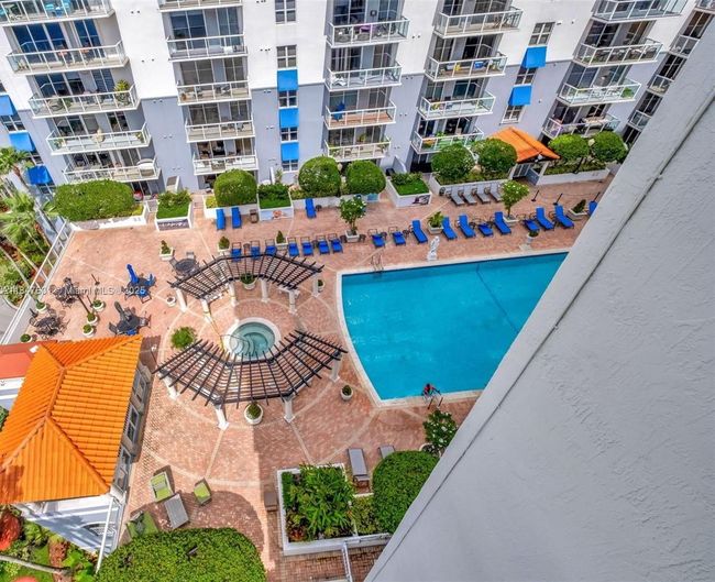 APT-802 - 5085 Nw 7 Th St, Home with 2 bedrooms, 2 bathrooms and null parking in Miami FL | Image 18