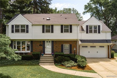 24 Huxley Dr, Amherst, NY, 14226-4511 | Card Image