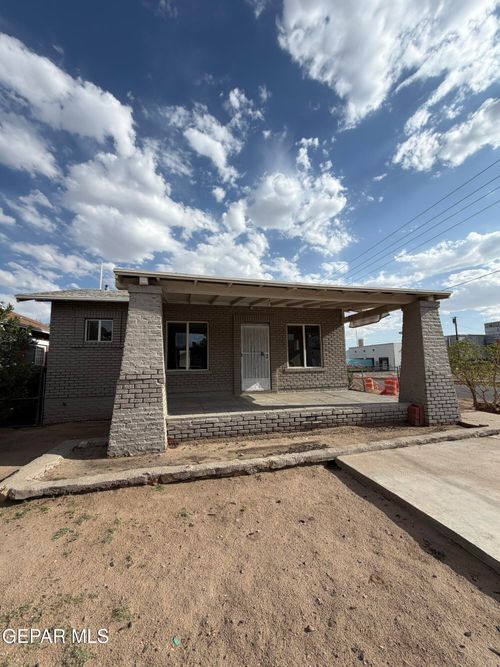 3000 Wyoming Avenue, El Paso, TX, 79903 | Card Image