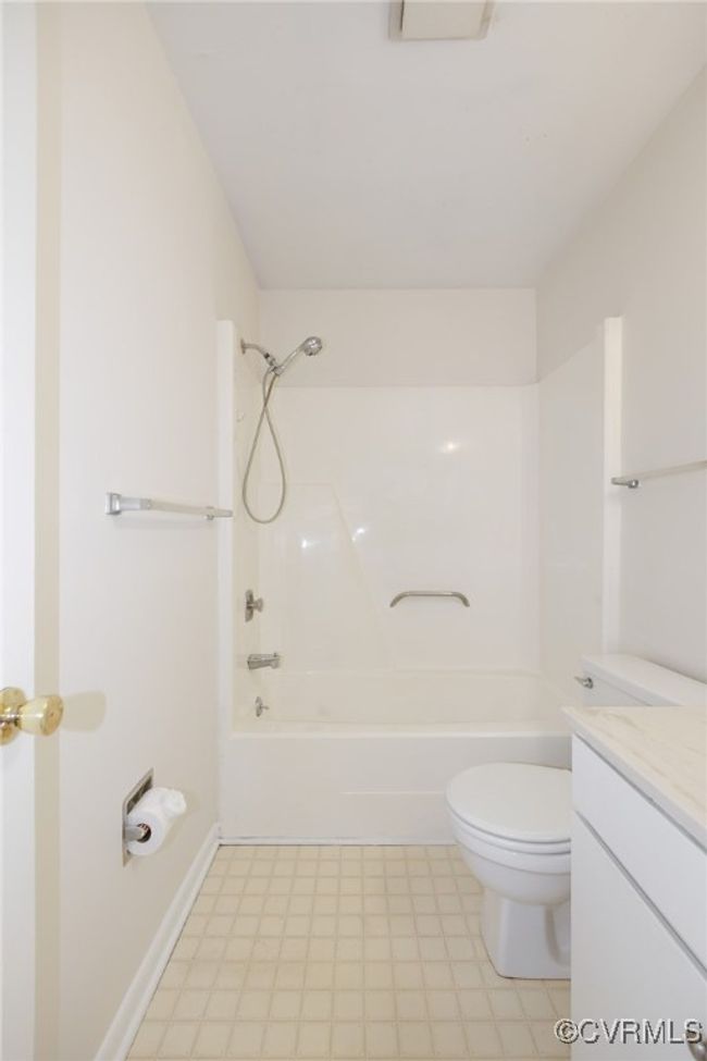 11808 N Briar Patch Drive, Condo with 3 bedrooms, 3 bathrooms and null parking in Midlothian VA | Image 31