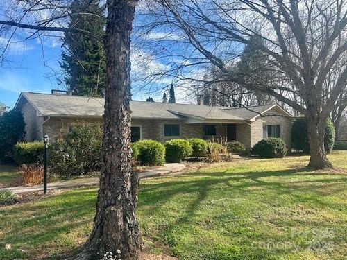 325 Sheldon St, Hudson, NC, 28638-2251 | Card Image