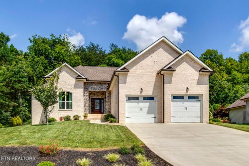 218 Chatuga Way, Loudon, TN, 37774-2701 | Card Image