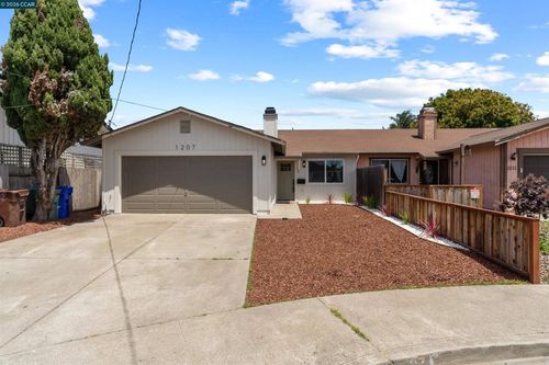 1207 Trenton Blvd, San Pablo, CA, 94806-2878 | Card Image