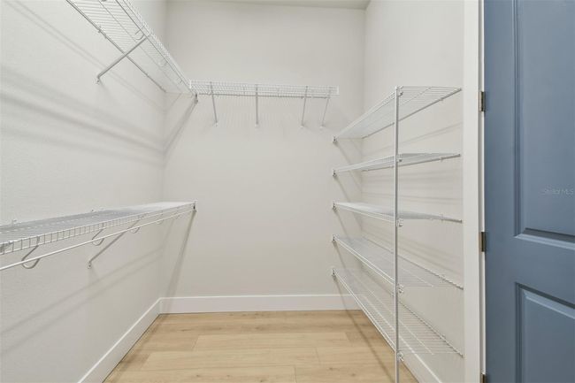 Owner's Closet | Image 27
