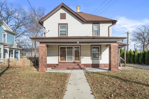 2010 Division St, East Troy, WI, 53120-1237 | Card Image