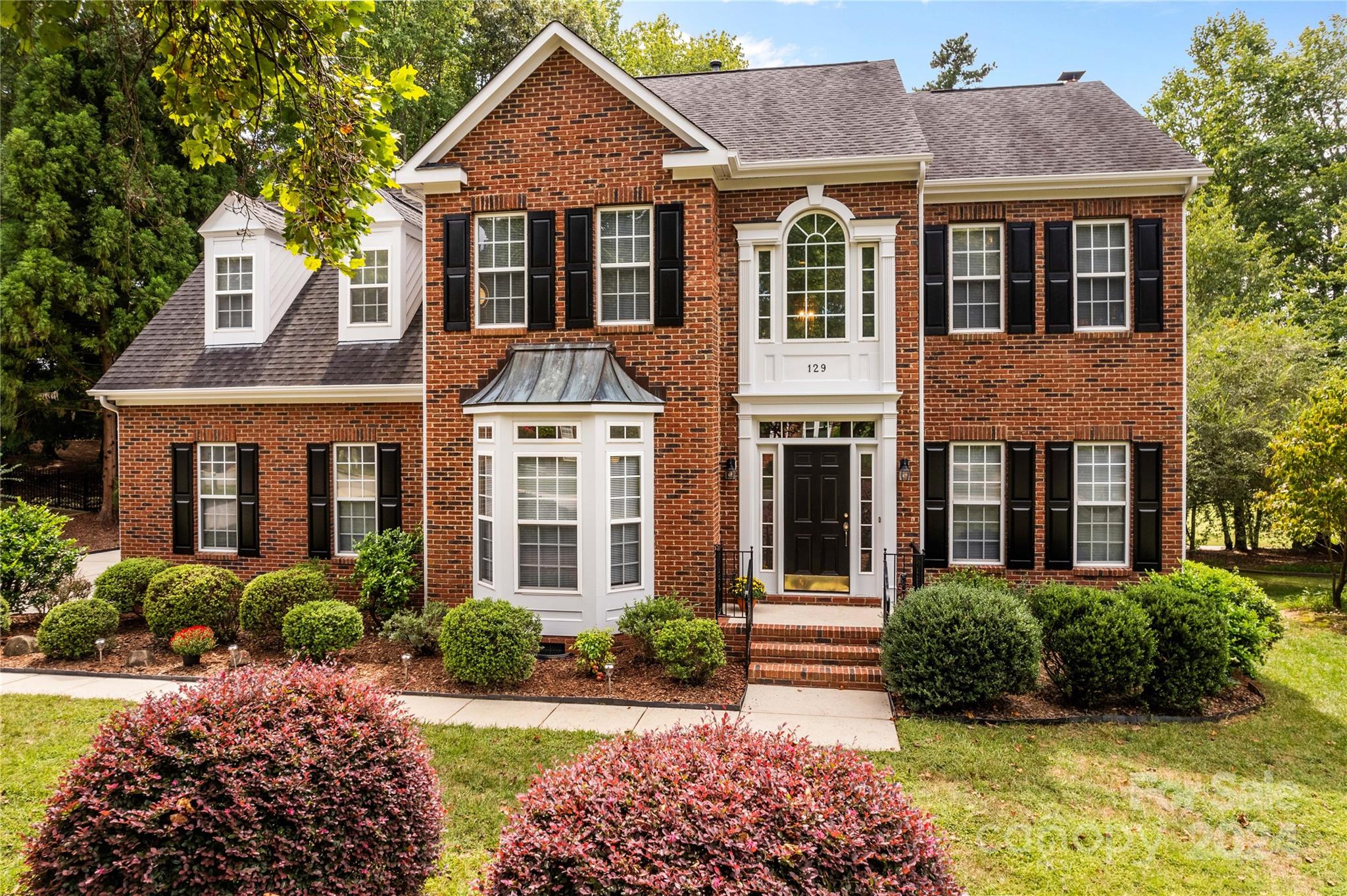 Lockerbie Ln, Mooresville, NC 28115