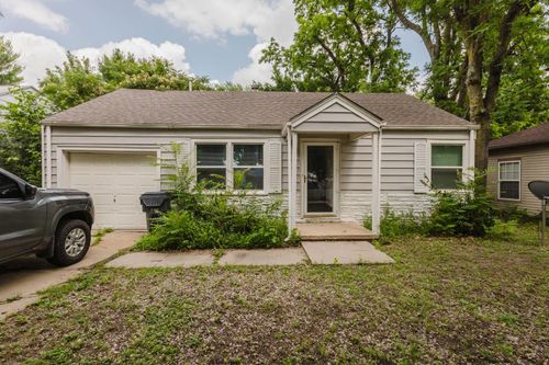 1724 S Volutsia, Wichita, KS, 67211 | Card Image