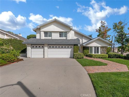 5502 Ember Ct, Agoura Hills, CA, 91301-2062 | Card Image