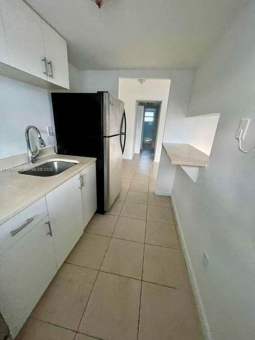 102-7101 Sw 89th Ct, Miami, FL, 33173-2401 | Card Image
