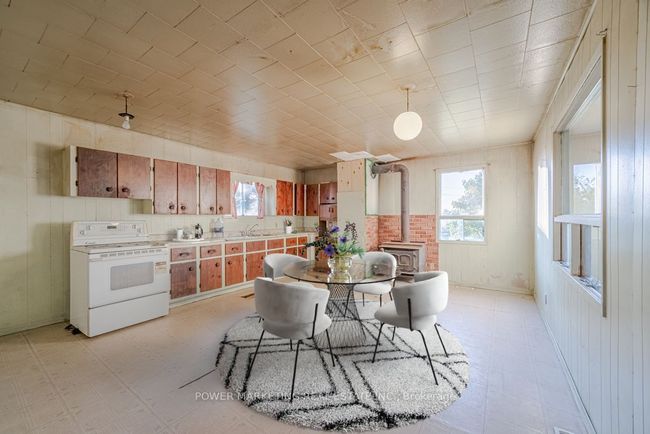 2720 Wylie Rd, House other with 3 bedrooms, 1 bathrooms and 6 parking in Glen Robertson ON | Image 5