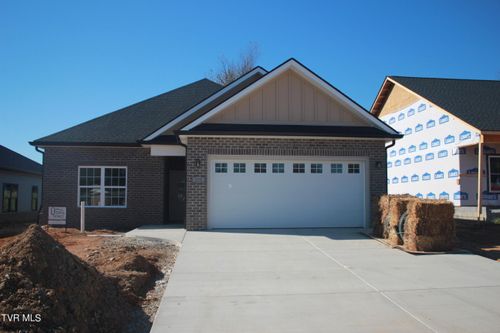 225 Dry Kiln Ct, Johnson City, TN, 37615-2316 | Card Image