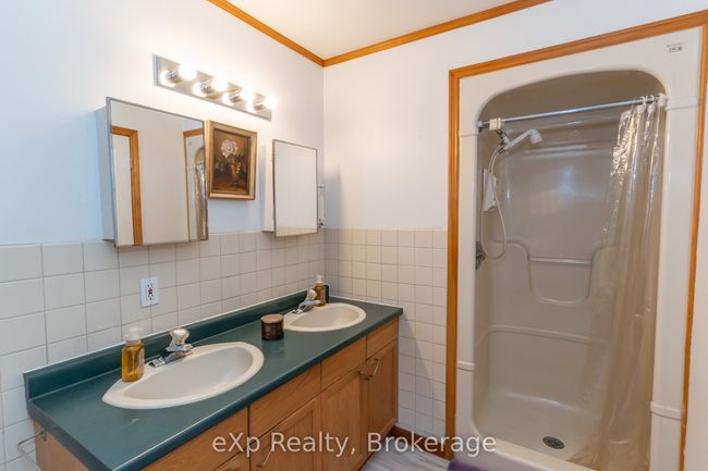 5331 Hwy 124 Highway, House other with 5 bedrooms, 4 bathrooms and 8 parking in Magnetawan ON | Image 18