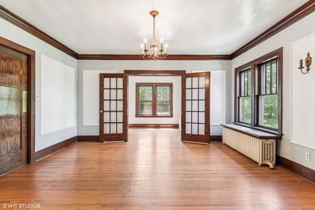 1005 Division St, House other with 6 bedrooms, 2 bathrooms and 2 parking in Lisle IL | Image 12