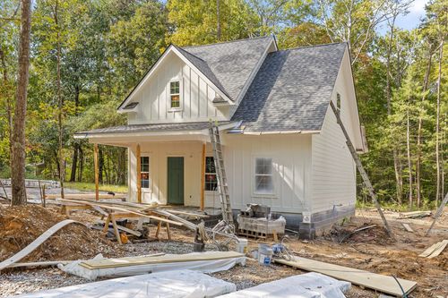 2119 Oak St, Signal Mountain, TN, 37377-1357 | Card Image