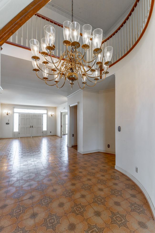 2500 E Brow Rd, House other with 5 bedrooms, 7 bathrooms and 7 parking in Signal Mountain TN | Image 17