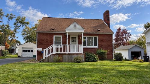 19 Cecil Ave, New Castle, PA, 16101-1203 | Card Image