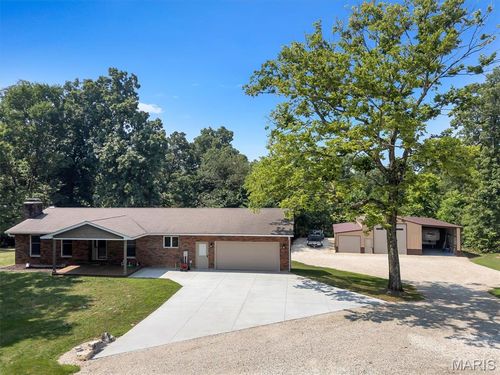 136 Samson Ln, New Haven, MO, 63068-2139 | Card Image