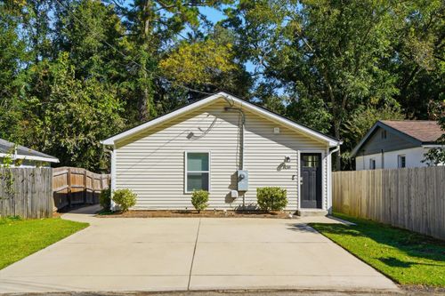 1438 Agatha St, Charleston, SC, 29407-4706 | Card Image