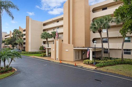 415-6461 Nw 2nd Ave, Boca Raton, FL, 33487-2007 | Card Image