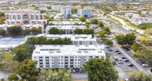 ofc-10820 Sw 200th Dr, Cutler Bay, FL, 33157-8432 | Card Image