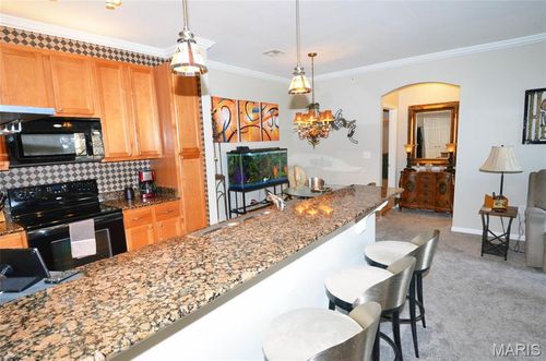 apt-101-39 Kassebaum Ln, Saint Louis, MO, 63129-1594 | Card Image