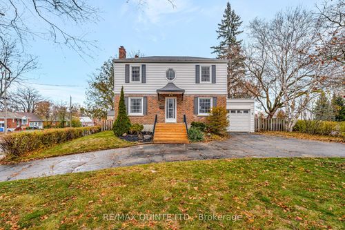 8 Greenlawn Ave, Belleville, ON, K8N4B5 | Card Image