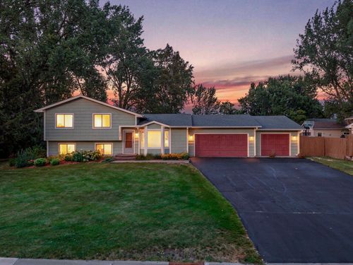 1555 Lamotte Cir, Lino Lakes, MN, 55038-9789 | Card Image