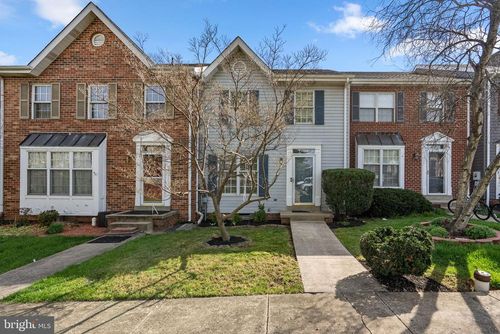 8037 Waterview Ct, FREDERICK, MD, 21701-9305 | Card Image