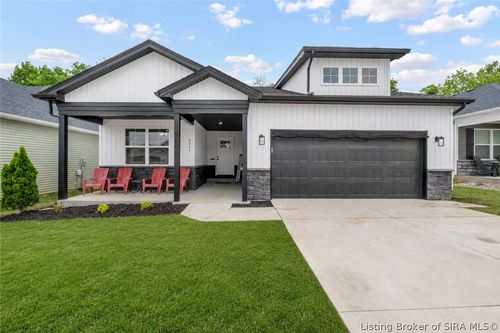 8034 Hudson Ln, Georgetown, IN, 47122-9571 | Card Image