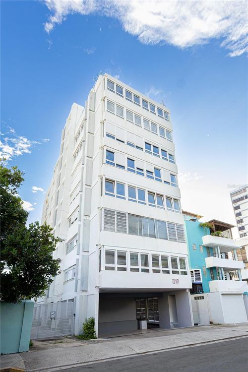 6-1106 Calle Piccioni, San Juan, PR, 00907 | Card Image