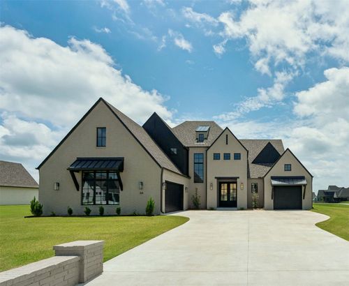 84 W 165th Pl S, Glenpool, OK, 74033 | Card Image