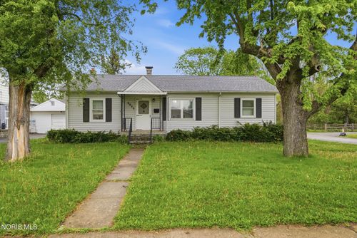 1231 Blanchard St, Findlay, OH, 45840-6120 | Card Image