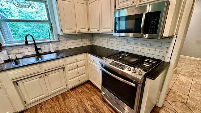 811 Gail St, House other with 4 bedrooms, 1 bathrooms and null parking in Springdale AR | Image 10