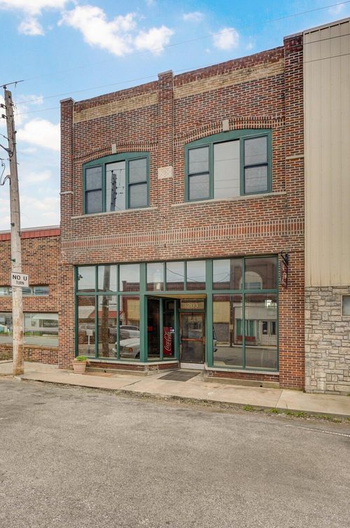 203 E Main St, Miller, MO, 65707 | Card Image