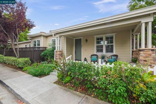 401 Seville Ln, Walnut Creek, CA, 94598-2637 | Card Image