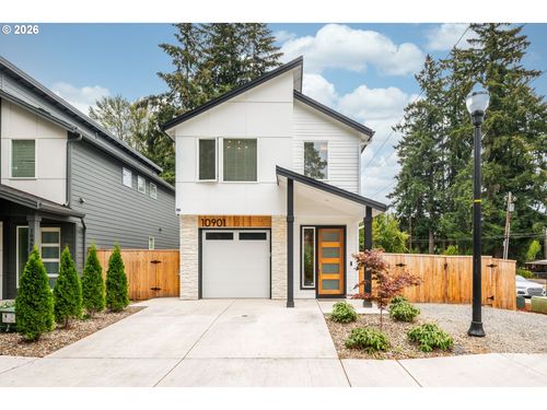 10901 Ne 64th Ct, Vancouver, WA, 98686-0300 | Card Image