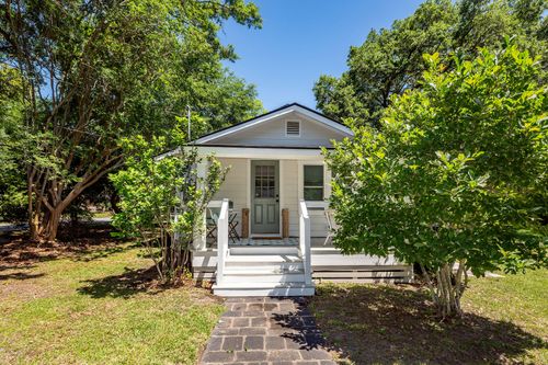 2218 Woodland Shores Rd, Charleston, SC, 29412-2747 | Card Image