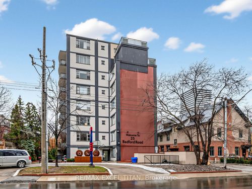401-25 Bedford Rd, Toronto, ON, M5R2K1 | Card Image