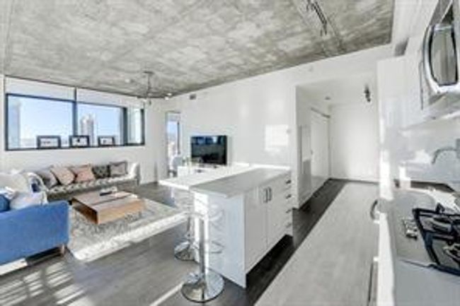 1502 - 1010 6 St Sw, Condo with 2 bedrooms, 2 bathrooms and 1 parking in Calgary AB | Image 15