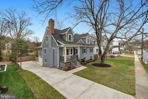 707 Meadow Ln Sw, VIENNA, VA, 22180-6344 | Card Image