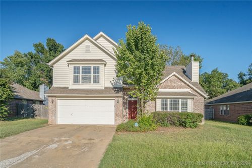 121 S Laurel Avenue, Broken Arrow, OK, 74012 | Card Image