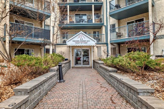 101 - 11 Dover Point Se, Home with 2 bedrooms, 1 bathrooms and 1 parking in Calgary AB | Image 2